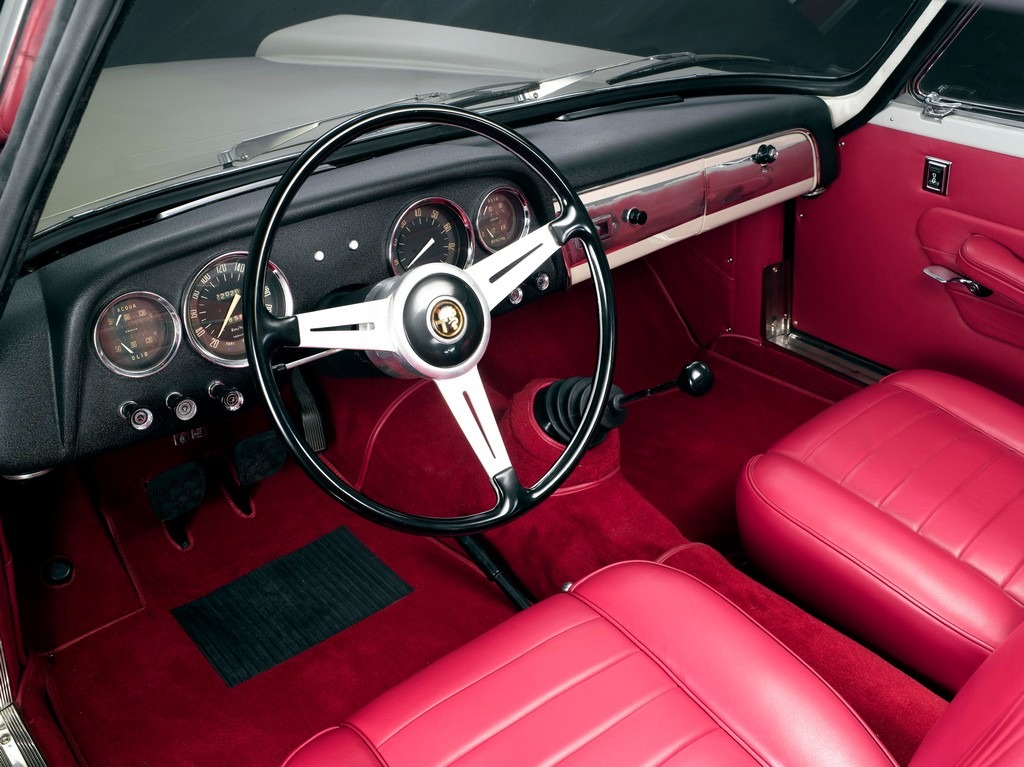 Alfa Romeo 2000 Vignale