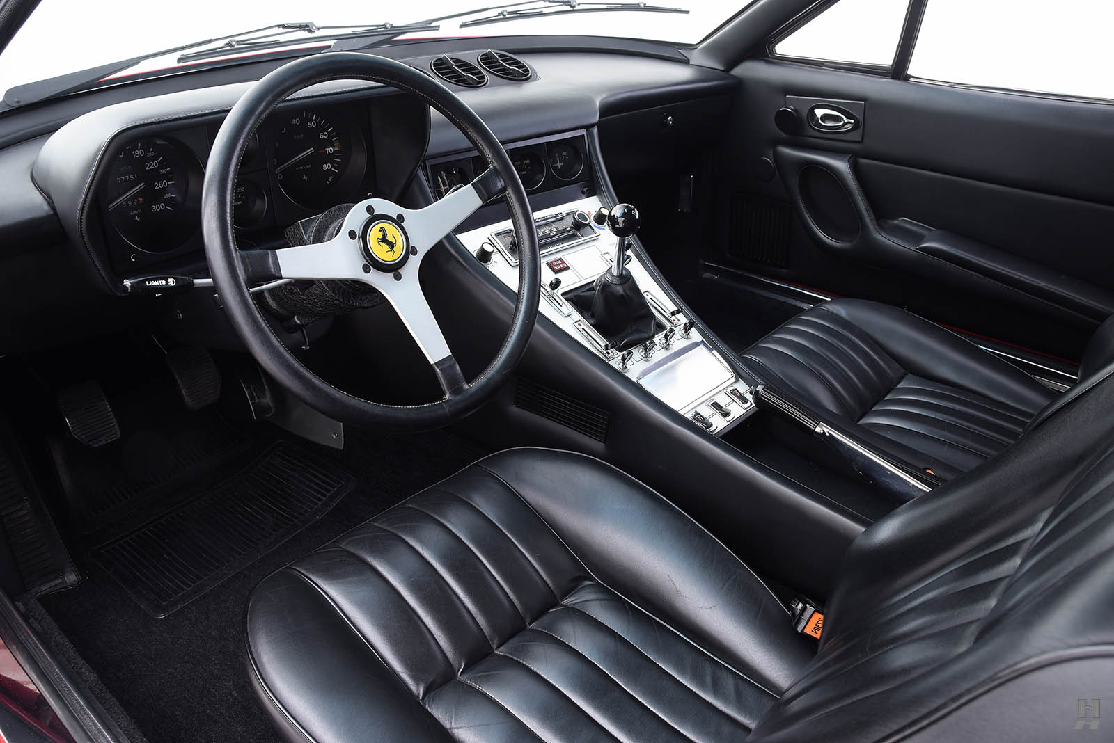 Ferrari 365 GTC/4 Coupé
