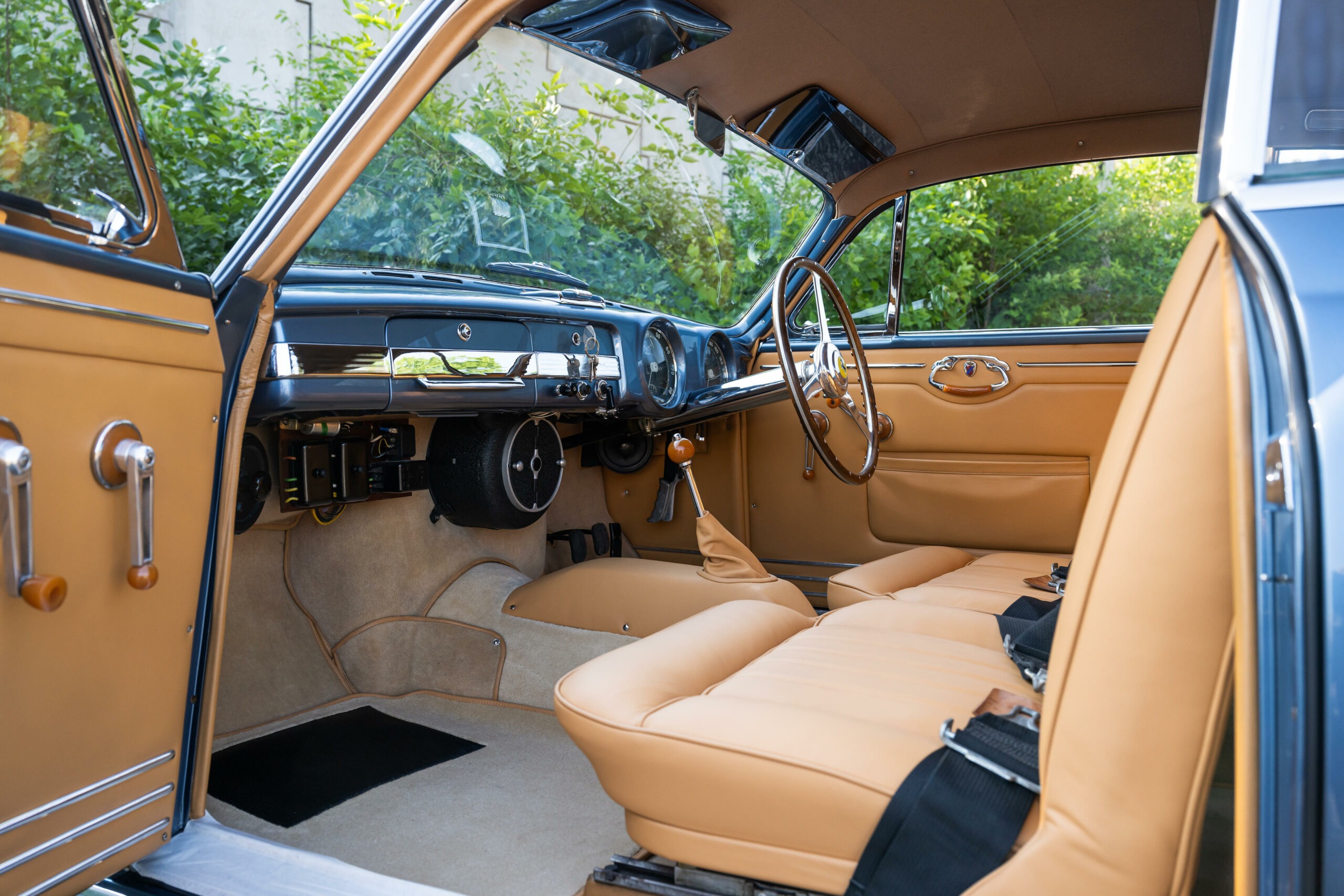 Ferrari 212 Inter Coupé Ghia