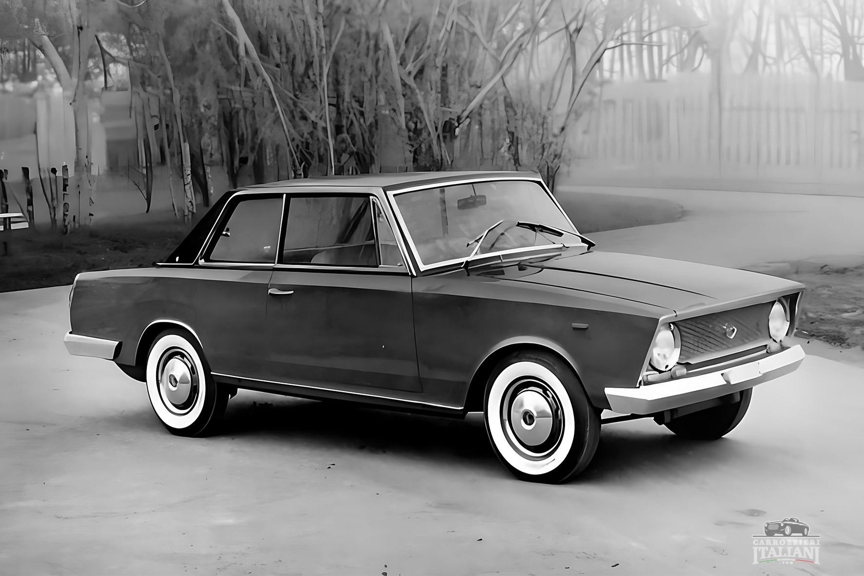 Fiat 2100 Coupé Boneschi (1)