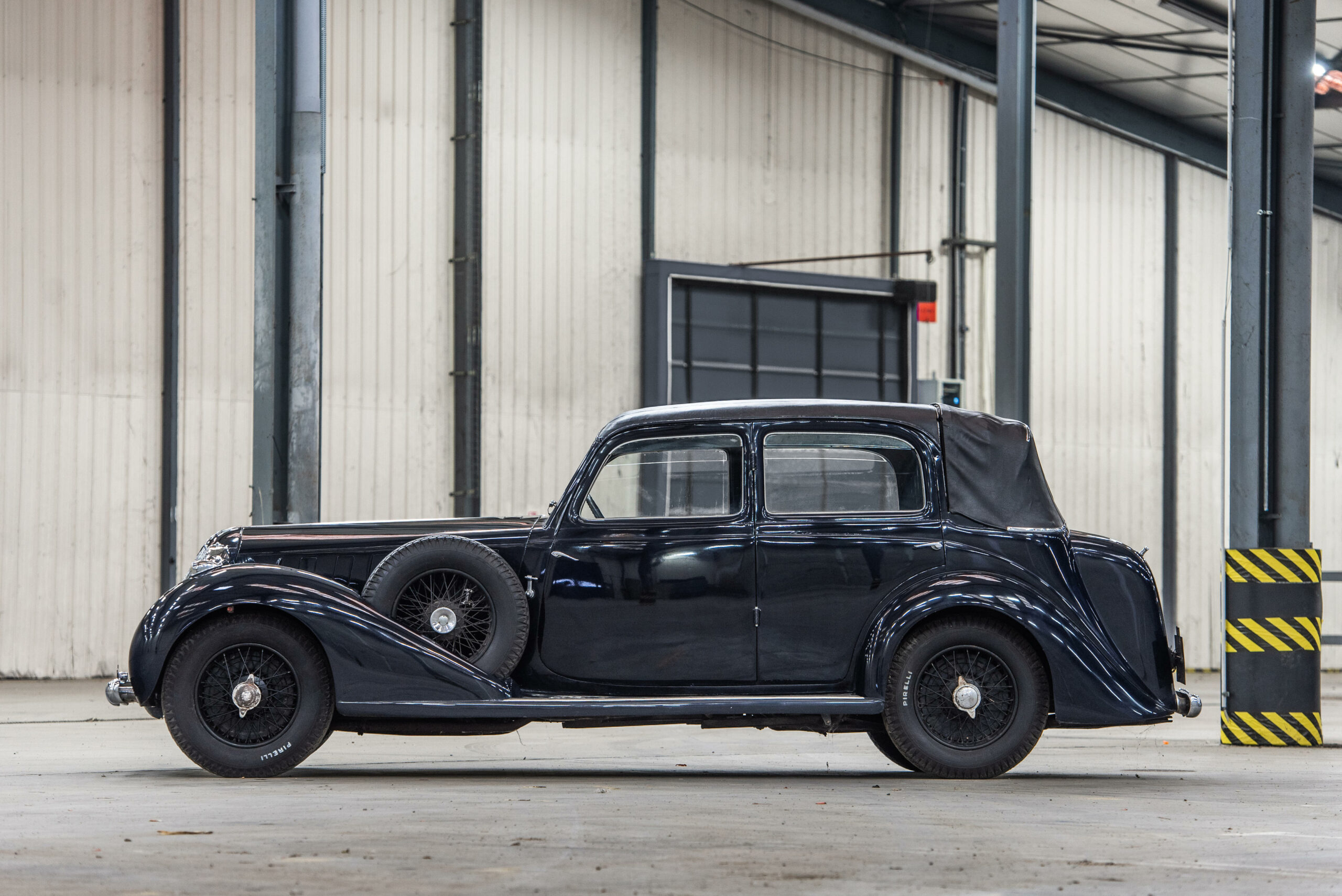 Lancia Dilambda Landaulet Boneschi