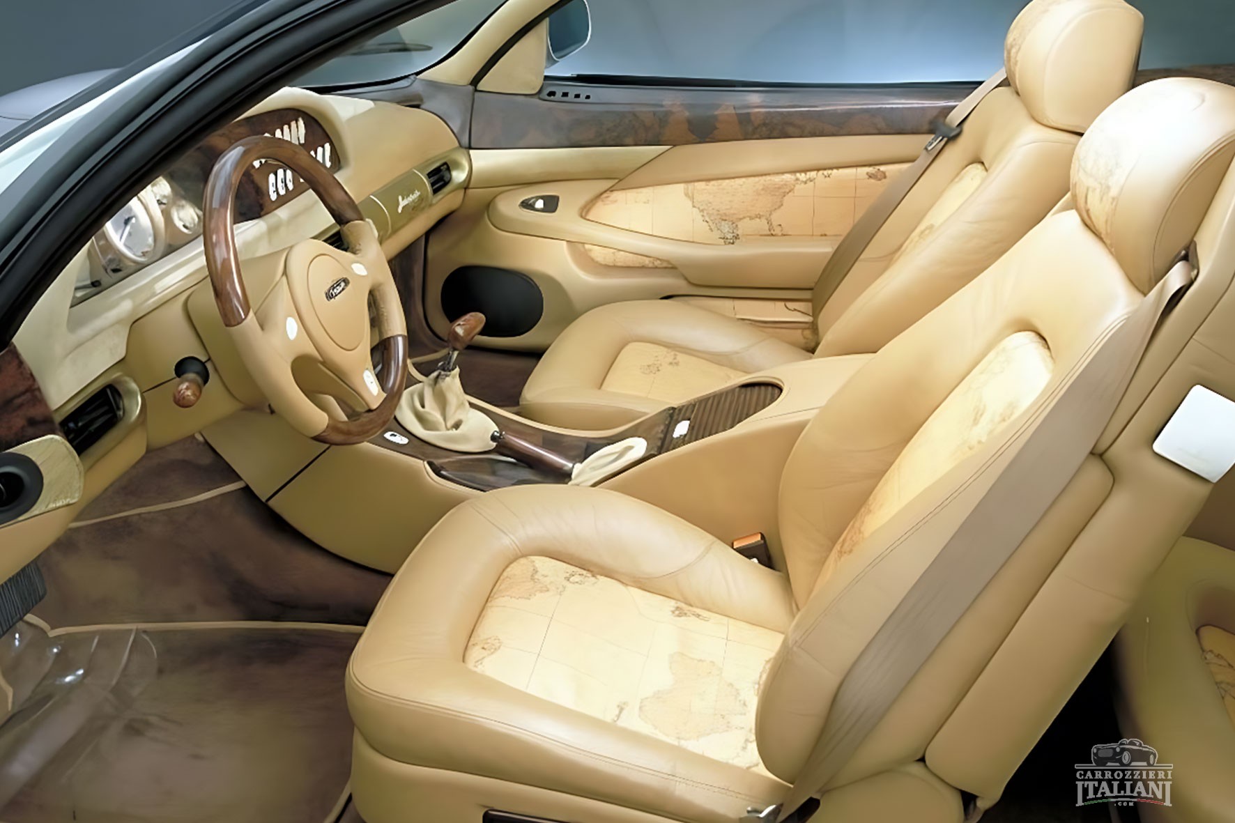 Maserati Auge