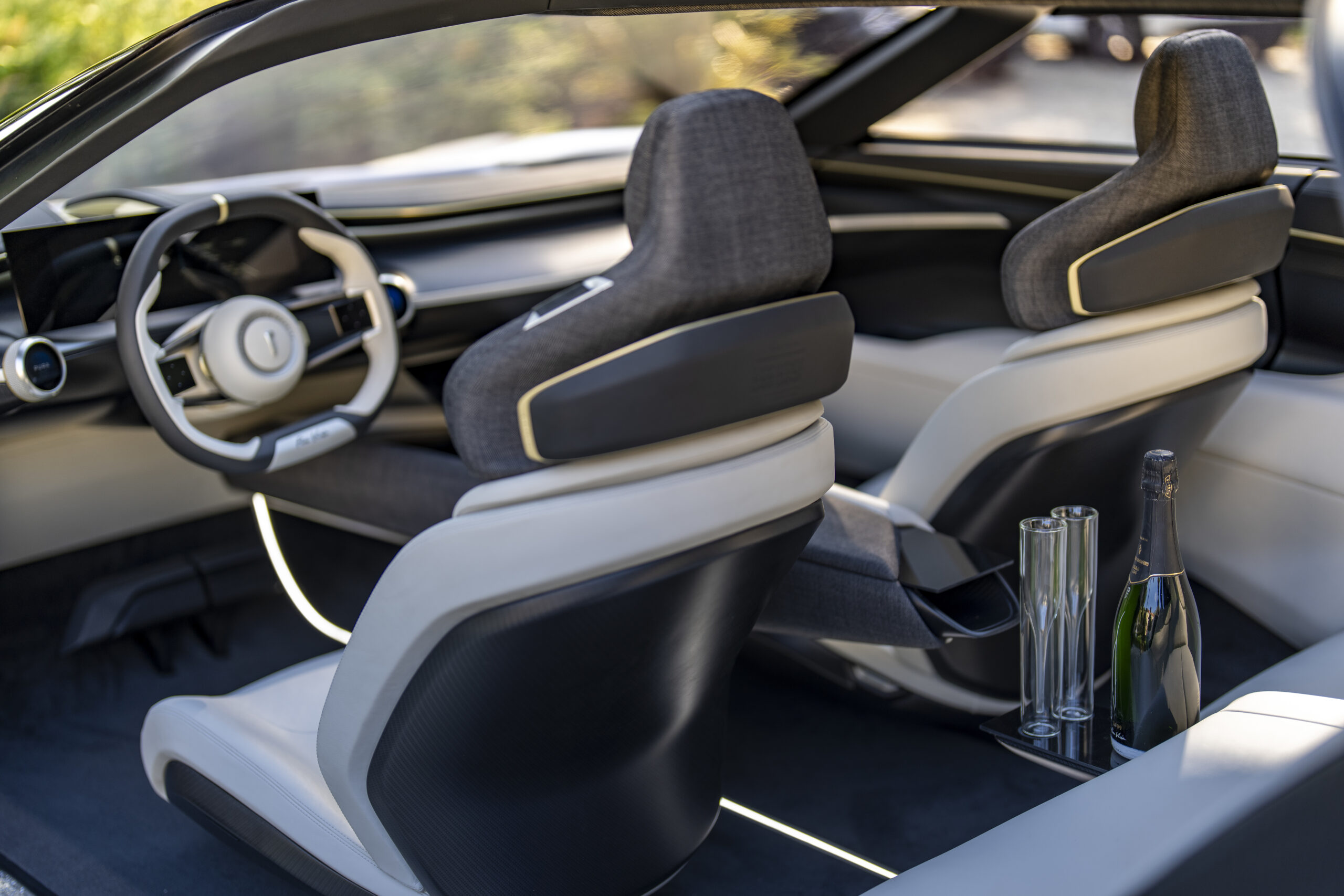 Automobili Pininfarina PURA Vision