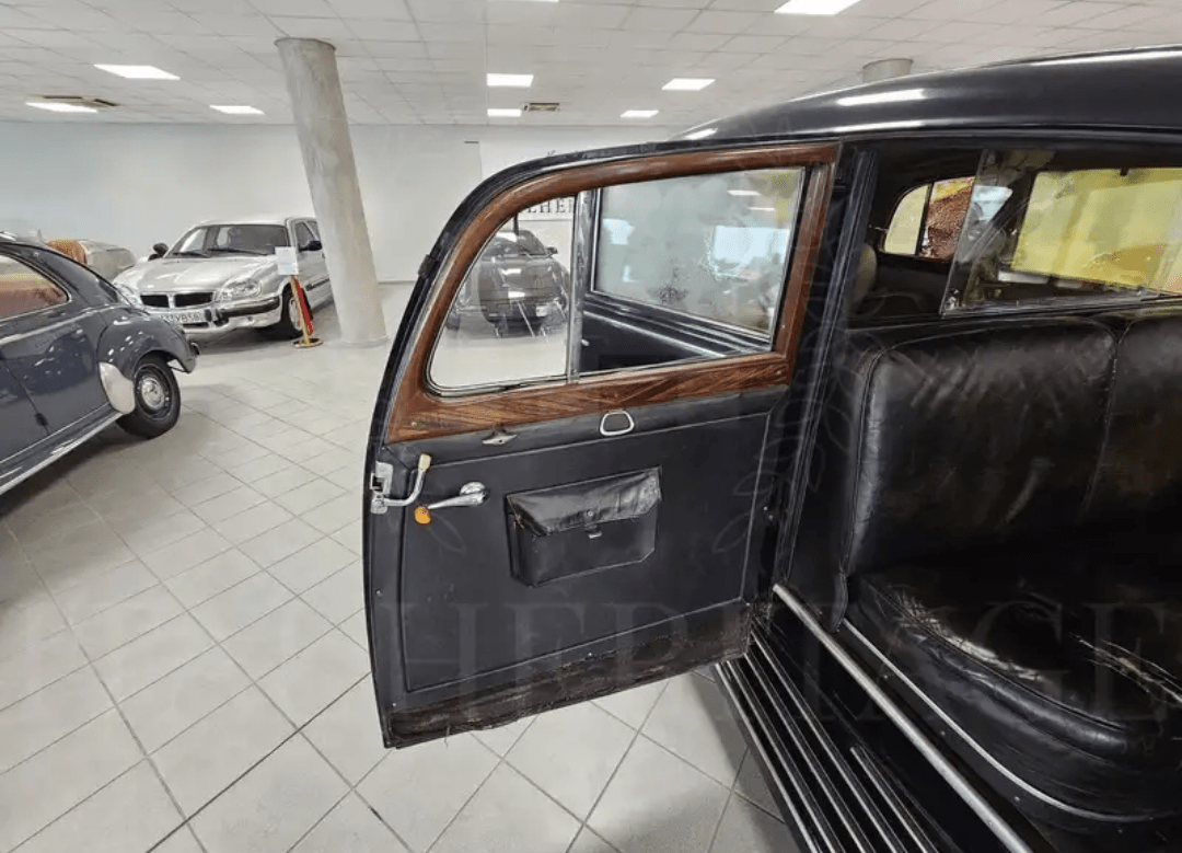 Lancia Dilambda Berlina Farina