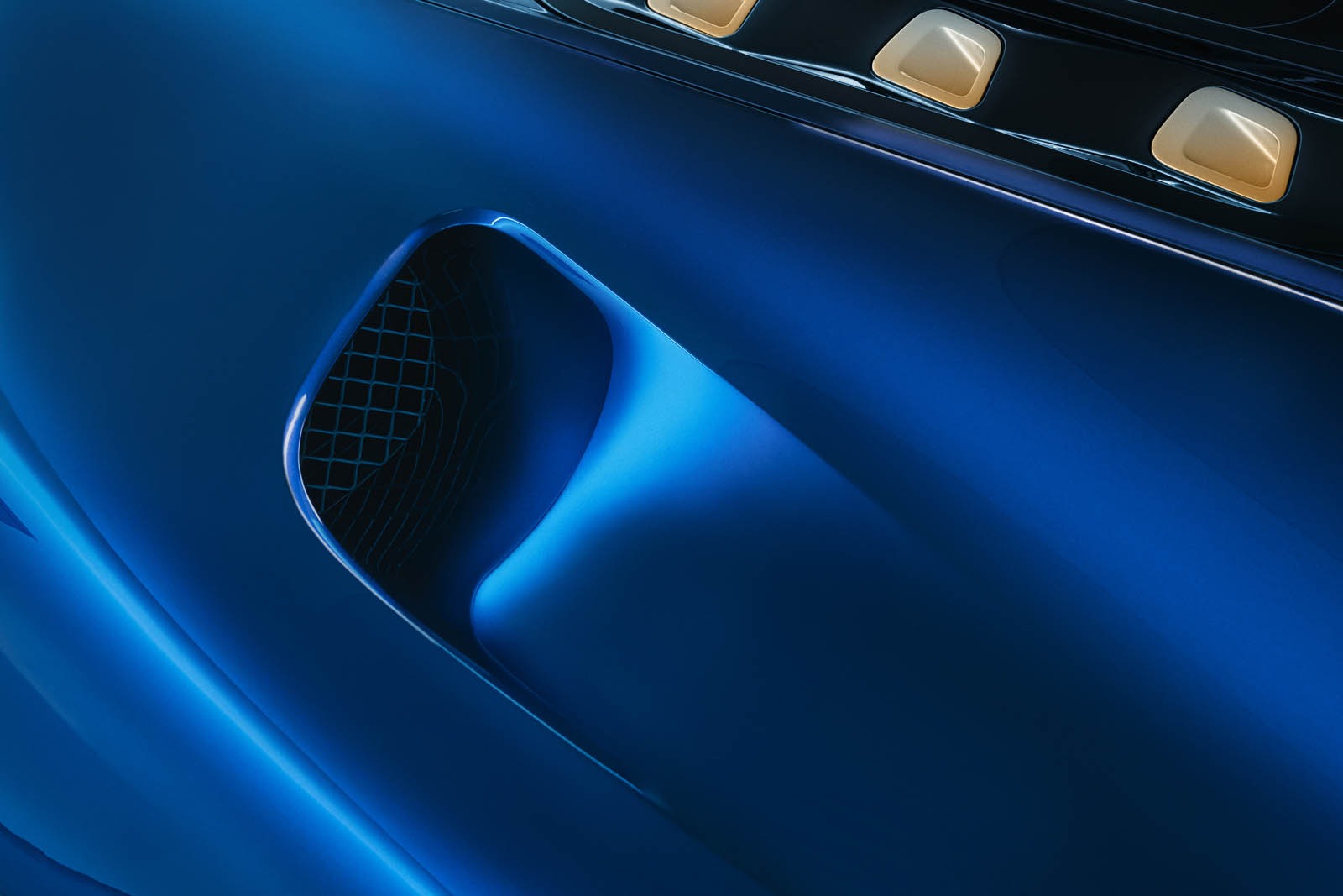 Vittori V12