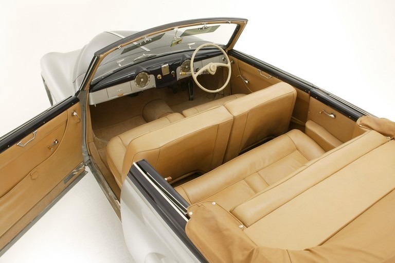 Alfa Romeo 6C 2500 GT Cabriolet Touring