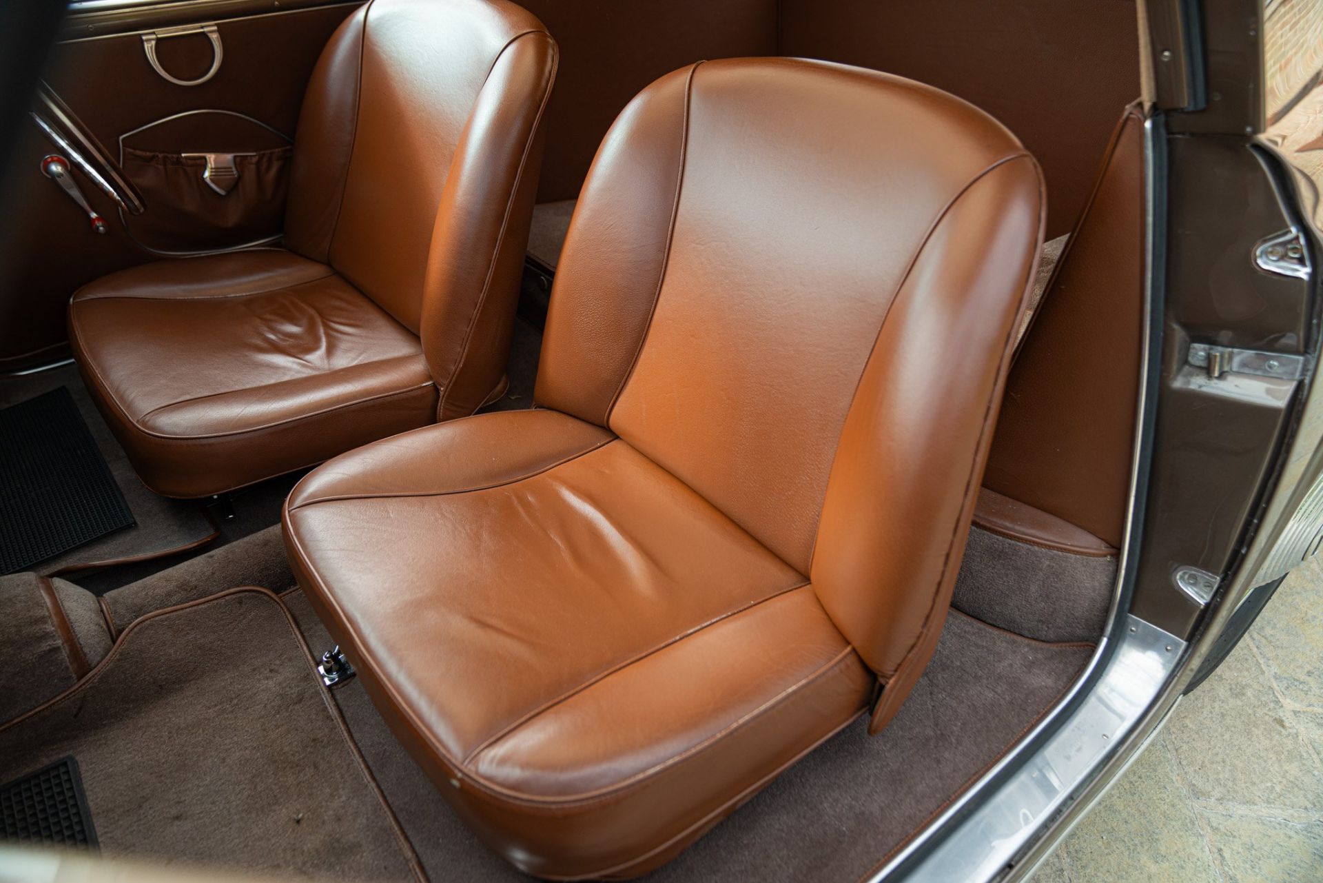 Alfa Romeo 6C 2500 SS Touring Aerlux