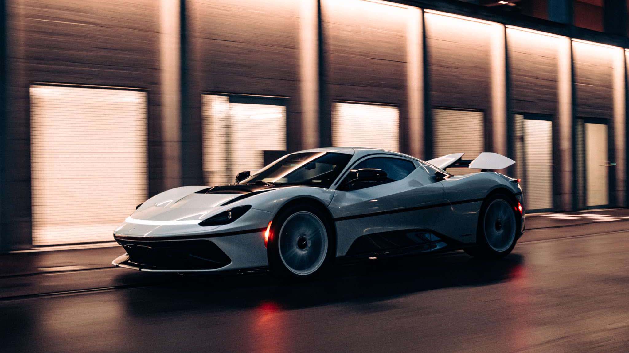 Automobili Pininfarina Battista