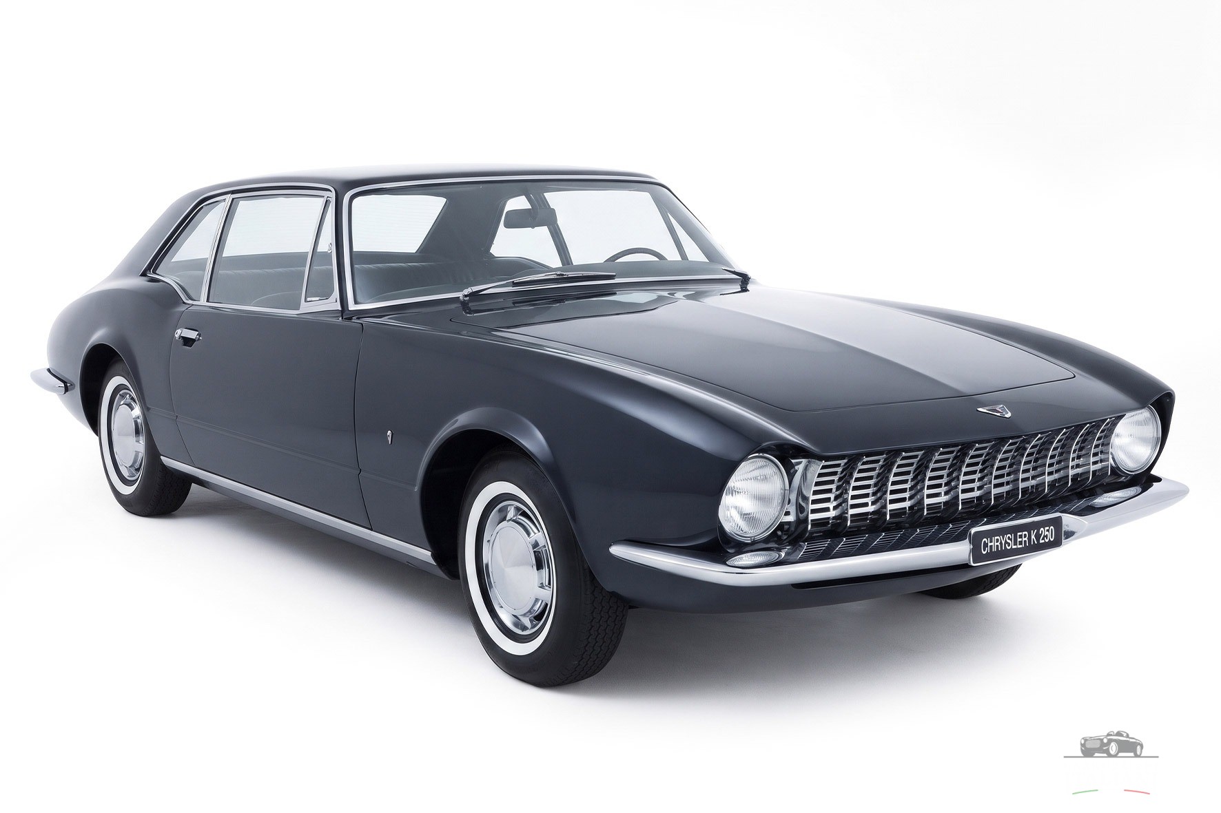 Chrysler V280