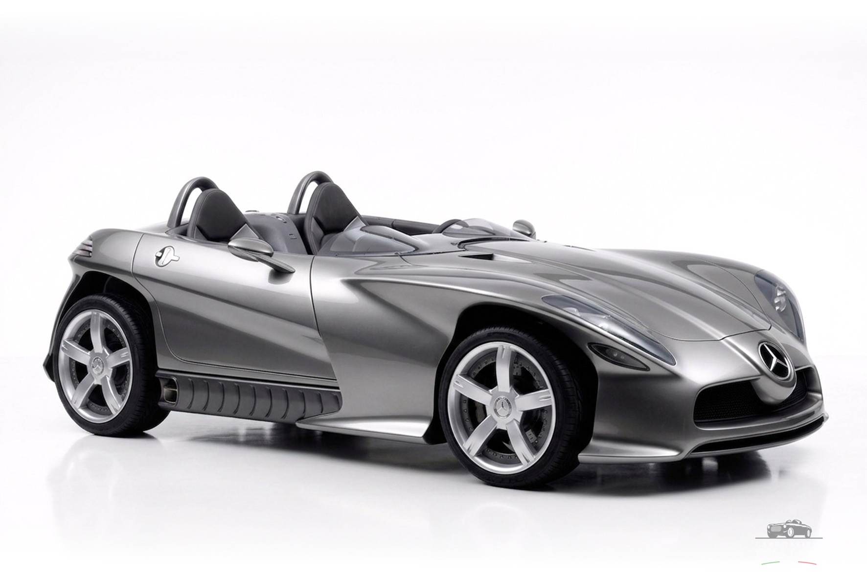 Mercedes-Benz F400 Carving