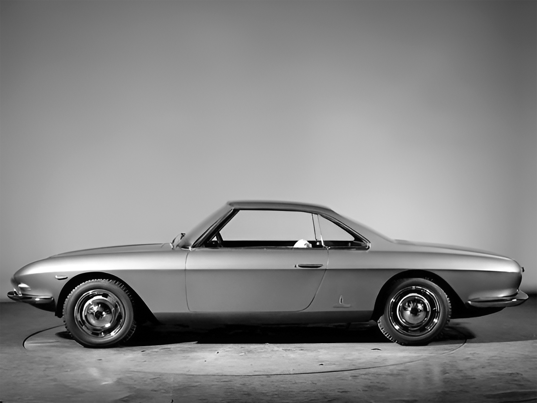 Fiat 2300 S Lausanne