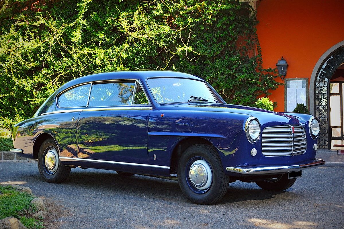 Fiat 1400 Pininfarina