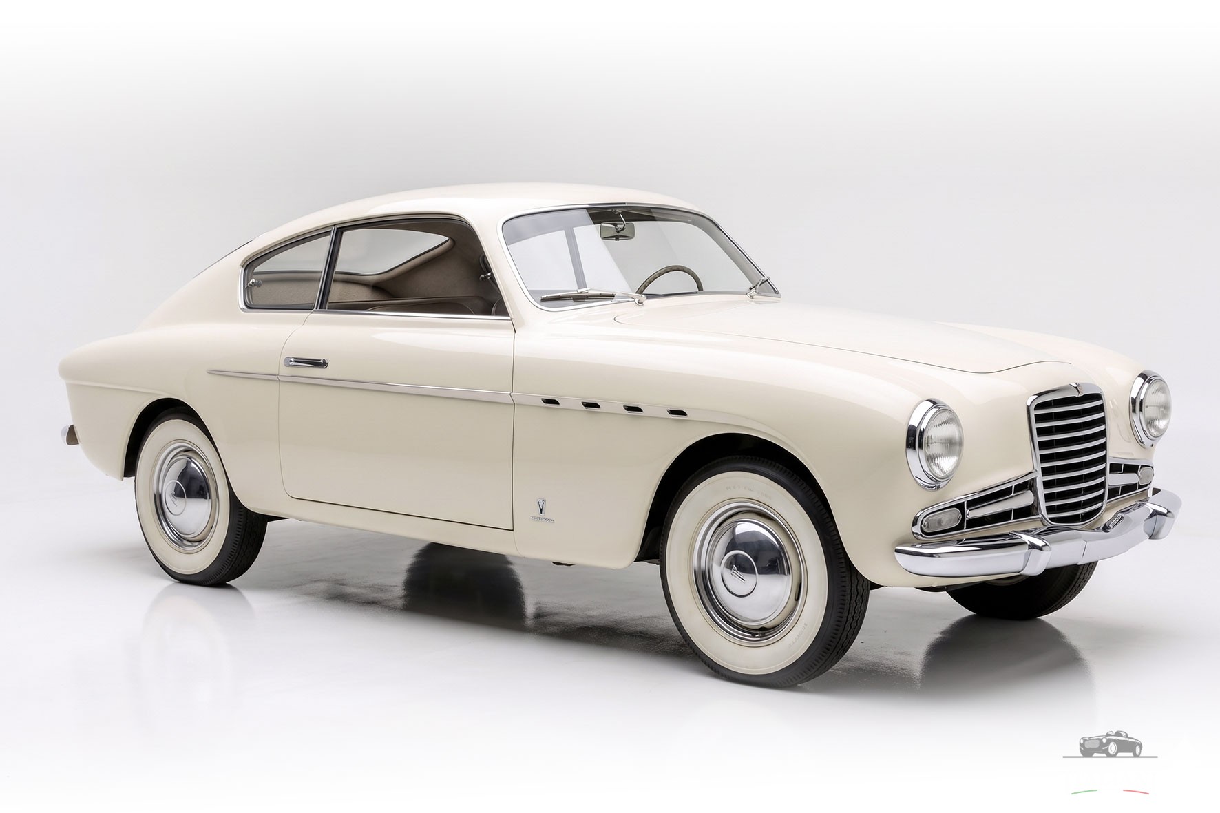 Fiat 1400 Coupé Vignale