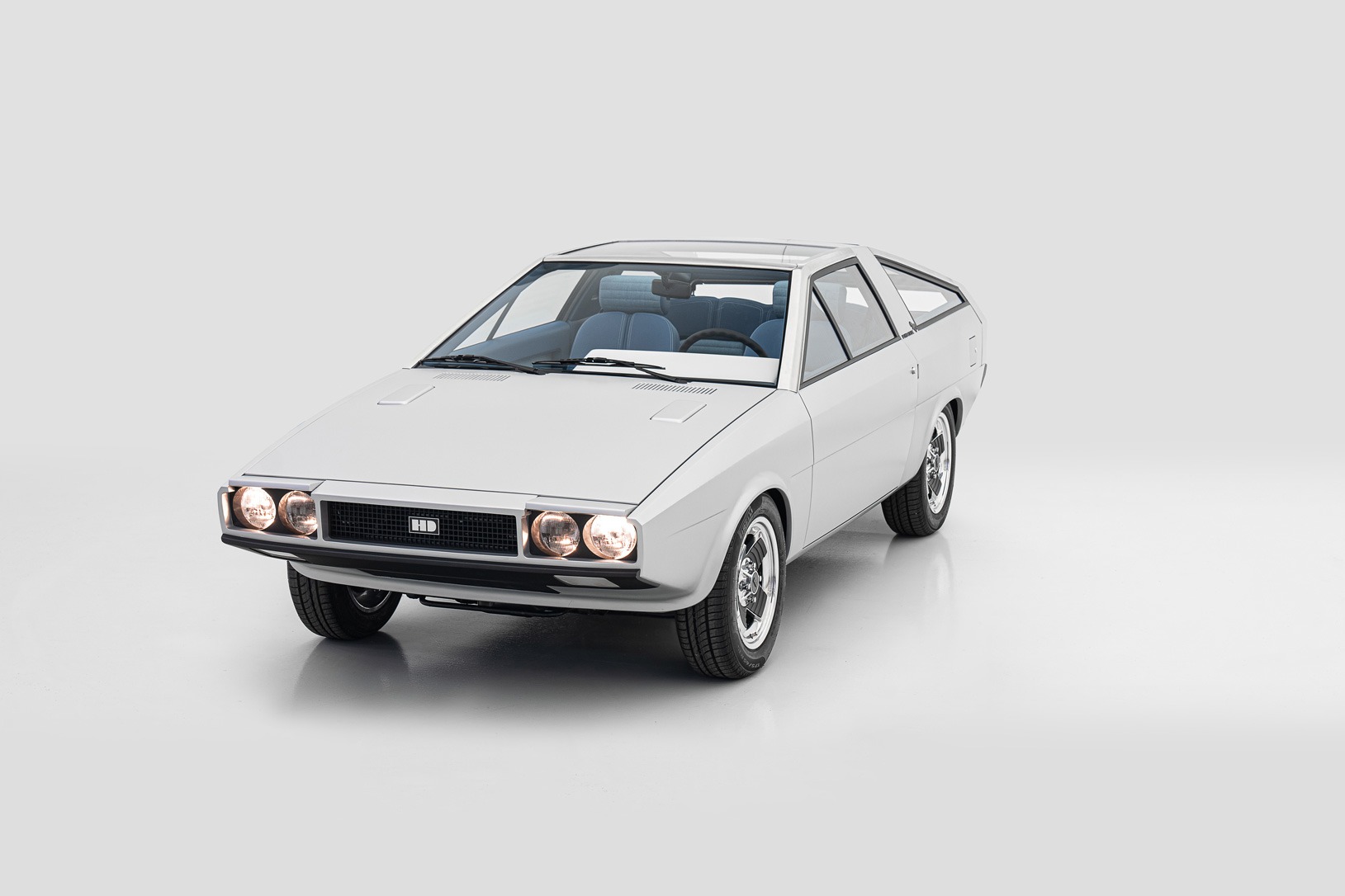 Hyundai Pony Coupé Restored