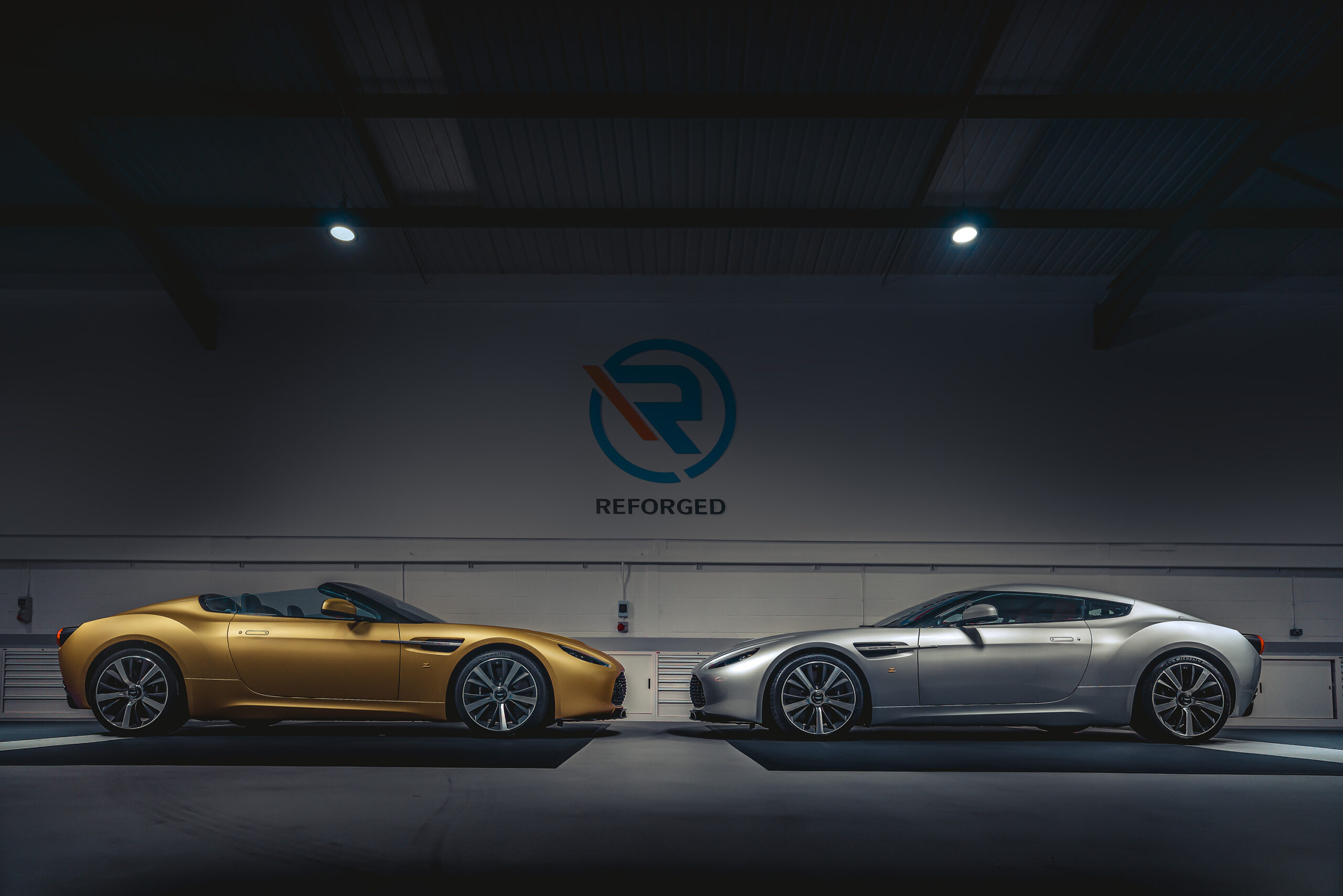Aston Martin V12 Coupé Heritage TWINS