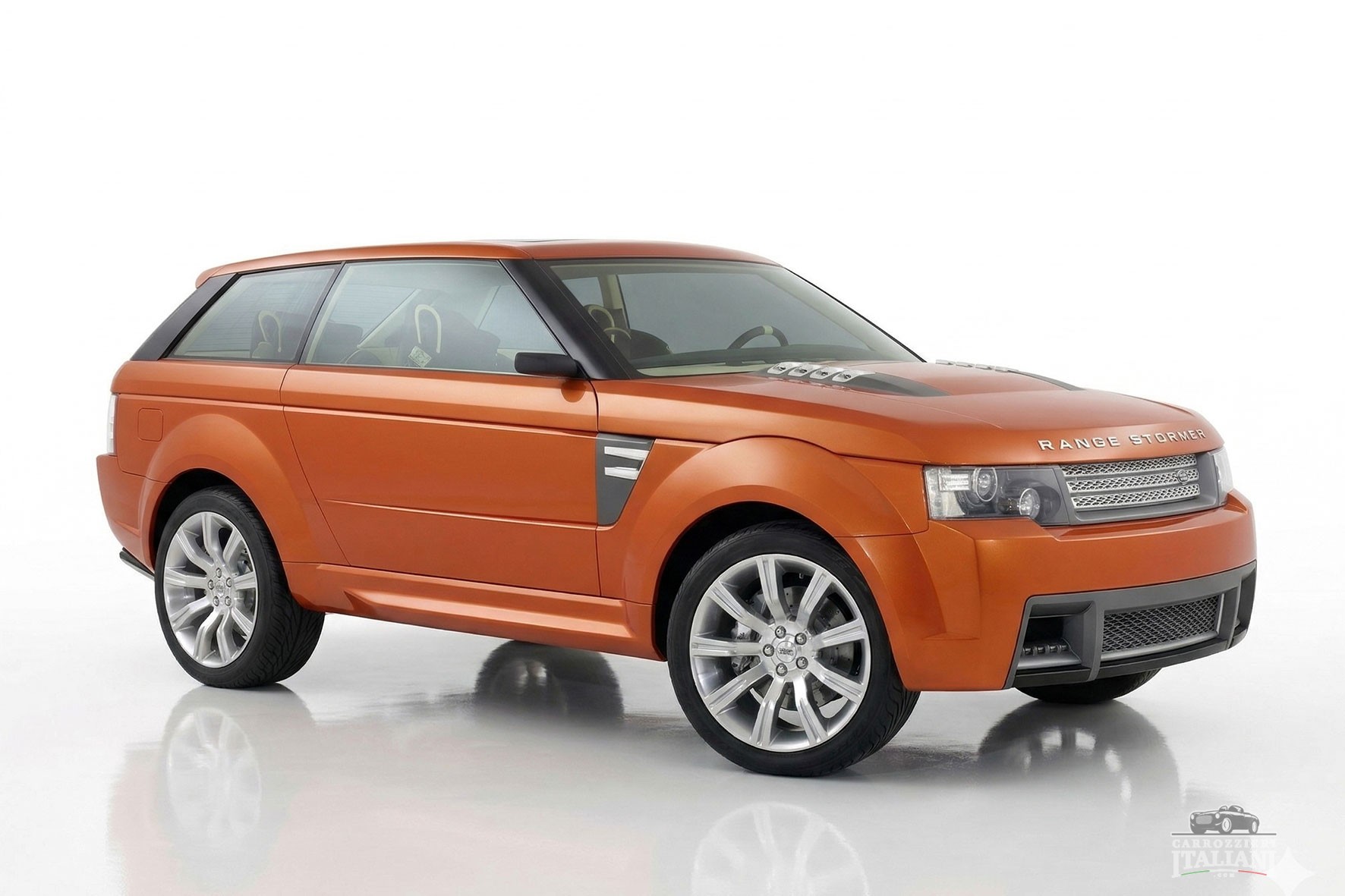 Range Rover Stormer