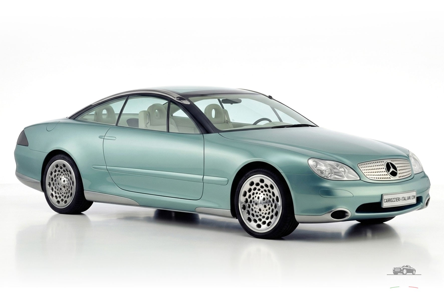 Mercedes-Benz F200 Imagination